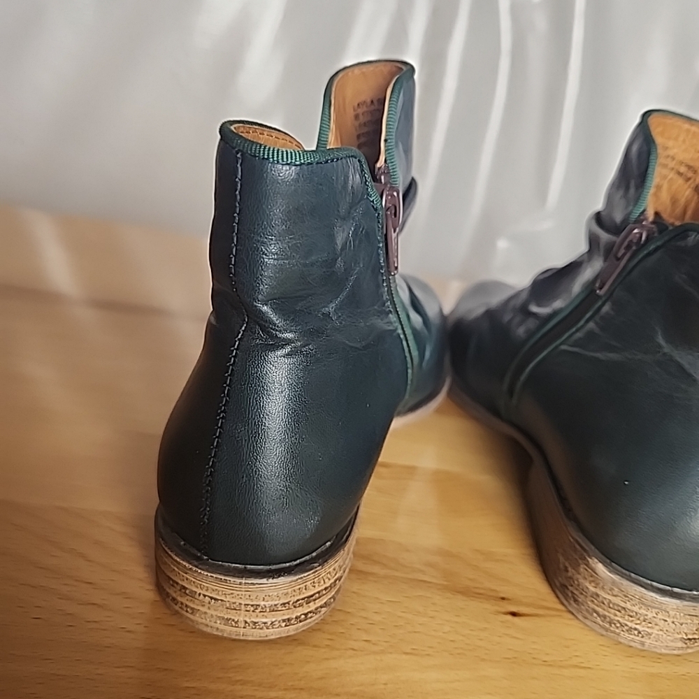 Miz Mooz Layla Ankle Bootie Size 38/7.5 Leather Zip Hunter Green Boho Ruched - Picture 7 of 10